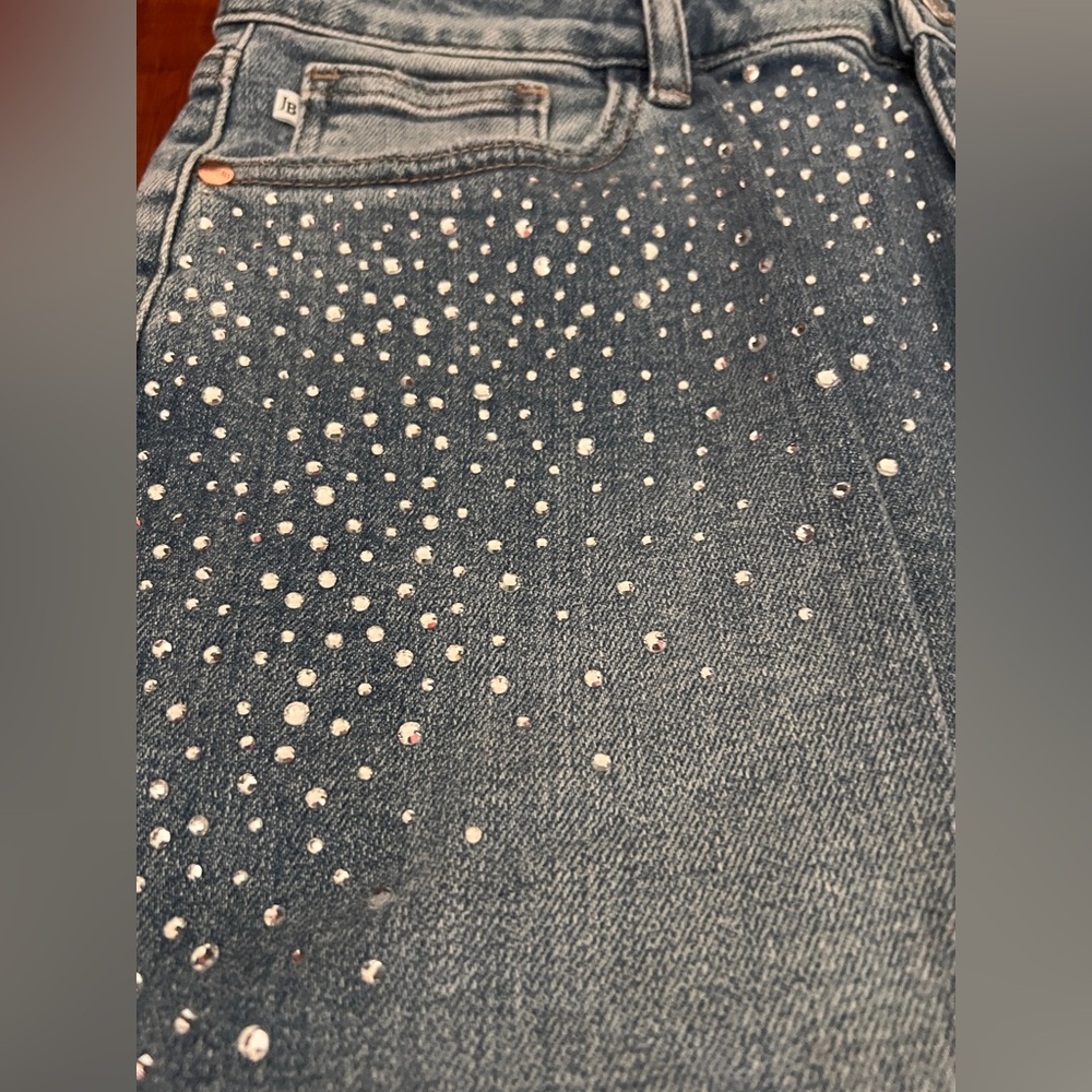 Judy Blue Rhinestone Jeans - Picture 2 of 4